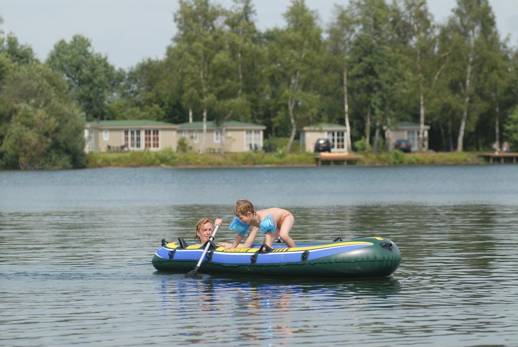 Roompot Recreatiepark De Tolplas Vriezenveen Luaran gambar