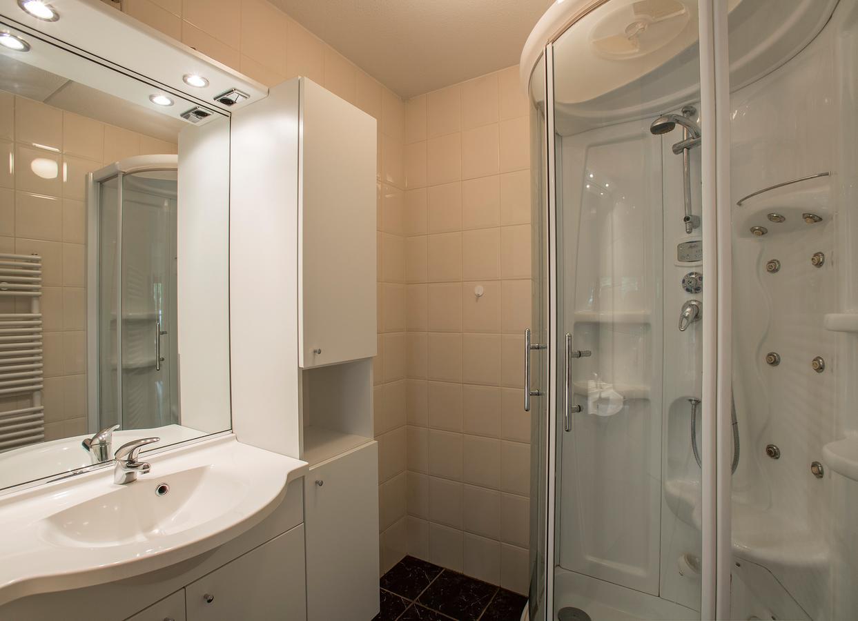 Roompot Recreatiepark De Tolplas Vriezenveen Bilik gambar